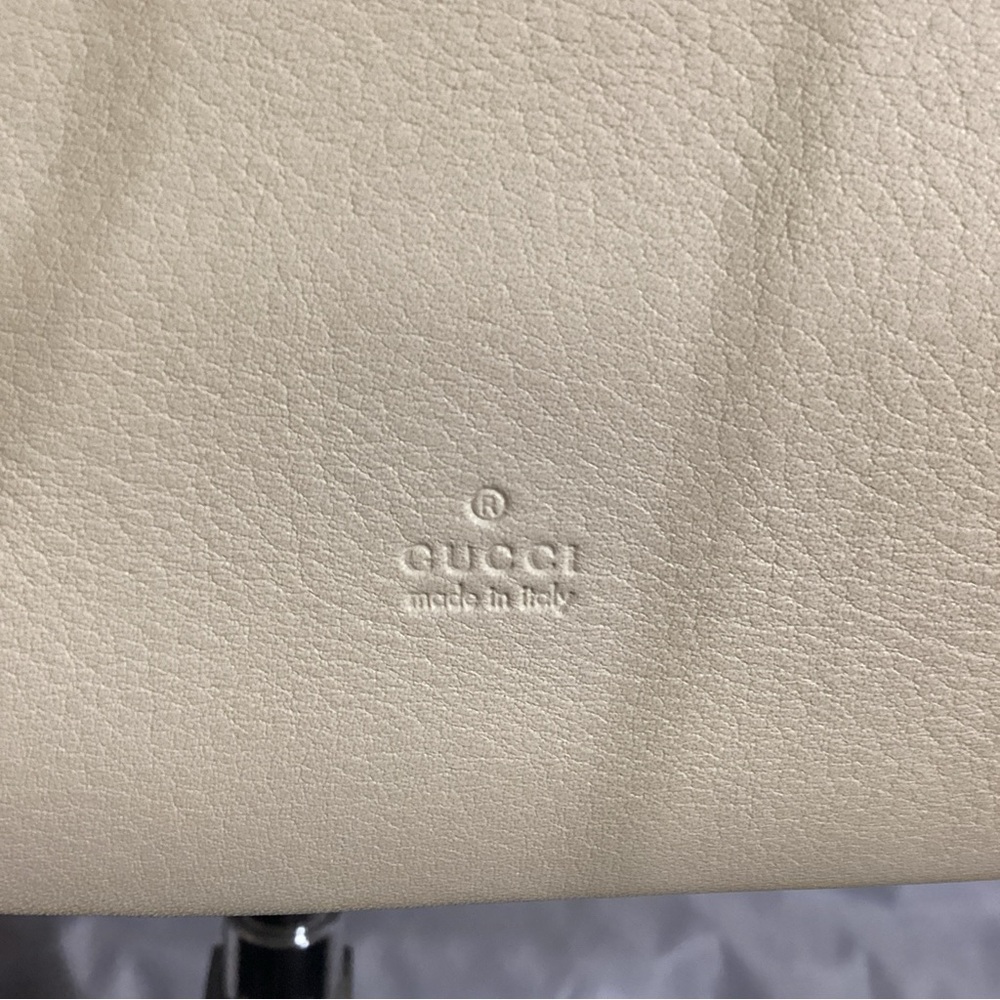 GUCCI Cream Calf Skin Leather Drawstring Hobo Shoulder Bag 109147 - Picture 3 of 14